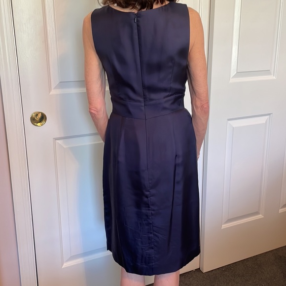 Banana Republic navy silk dress size 00 petite - Picture 4 of 6